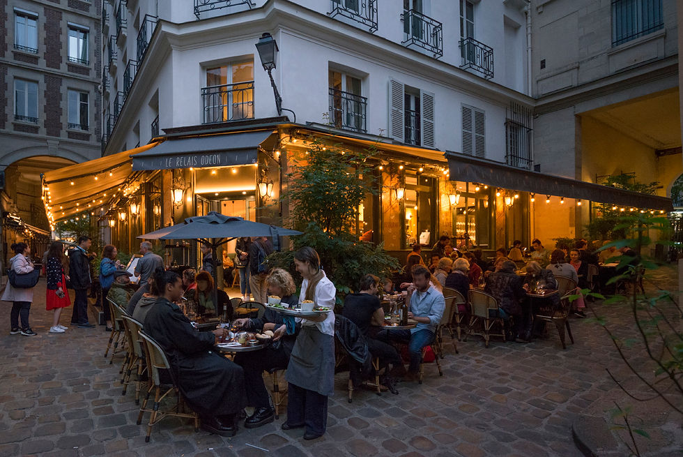 TerrasseDerrière_Soirée_DSC_2223©SIRVAIN